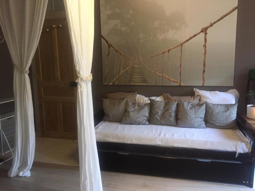 Abbey Road Le Thoureil Apartment Ngoại thất bức ảnh