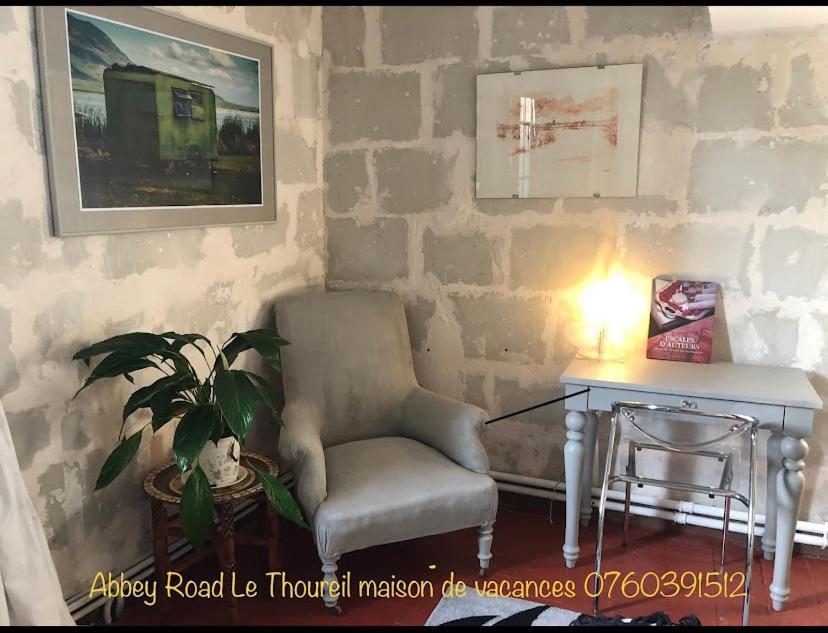 Abbey Road Le Thoureil Apartment Ngoại thất bức ảnh